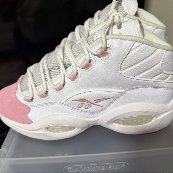 Reebok - Picture 3 of 3